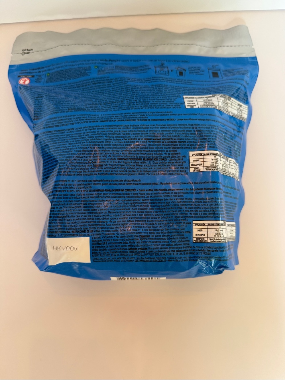 Redken Flash Lift Pre-Bonded Lightening Powder - Blue & Silver Packaging - Picture 3 of 6